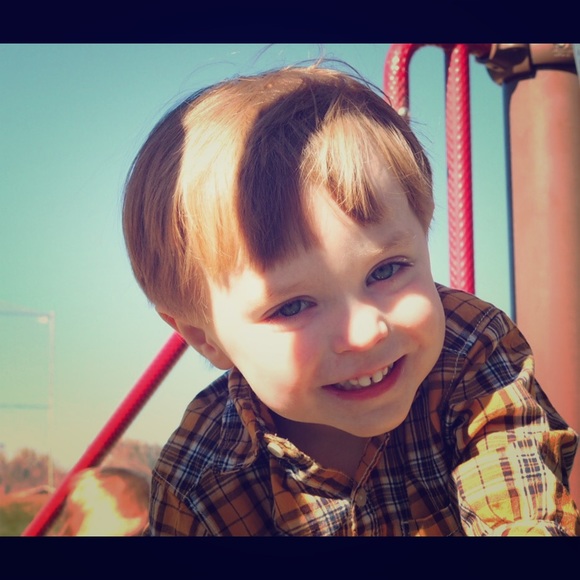 Meet your Posher, Lisa - Picture 1 of 1